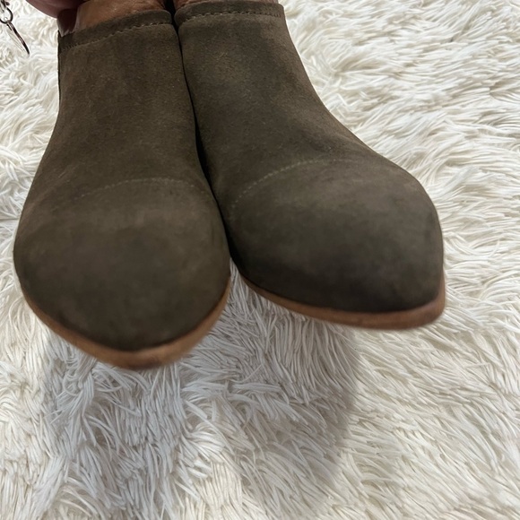 Alberto Fermani Serafina Suede Pointed Toe Booties - Size 38 US 7.5 - Picture 8 of 11